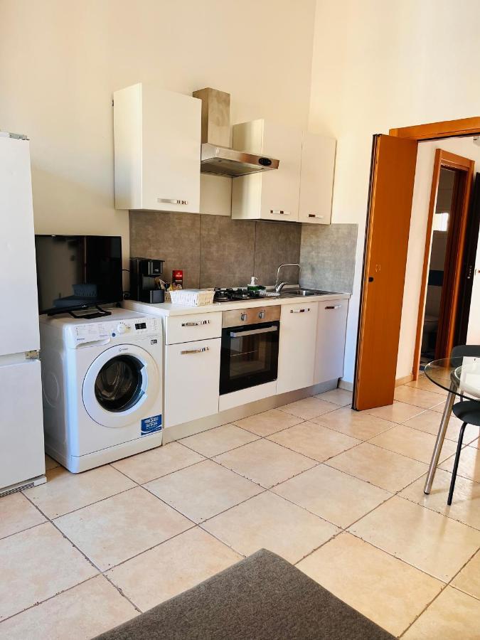 Mamo1 - Appartamento In Pieno Centro Citta Bari Zewnętrze zdjęcie